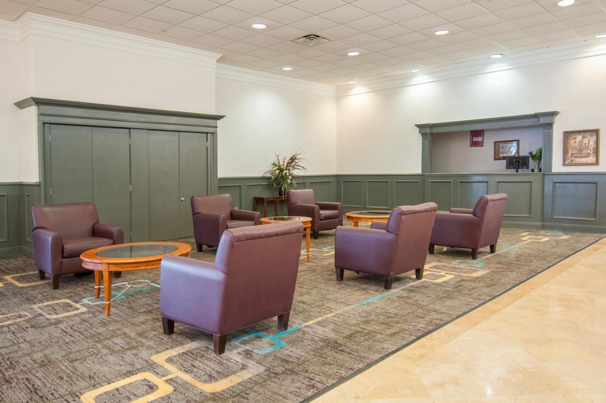 Four Points By Sheraton Александрия Екстериор снимка